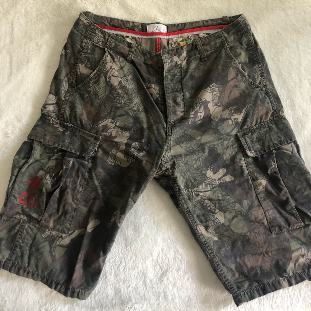 Camo jorts